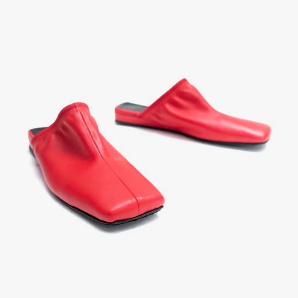 Dubie Red Leather Slip-On Mule Flats - Picture 3 of 13